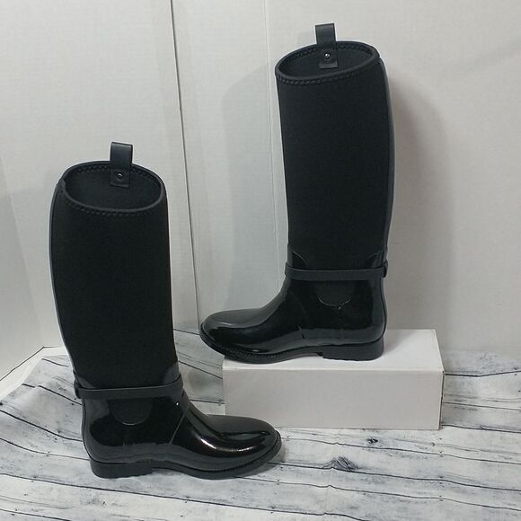 MICHAEL KORS | Rain Boots Size 6 - Picture 4 of 9